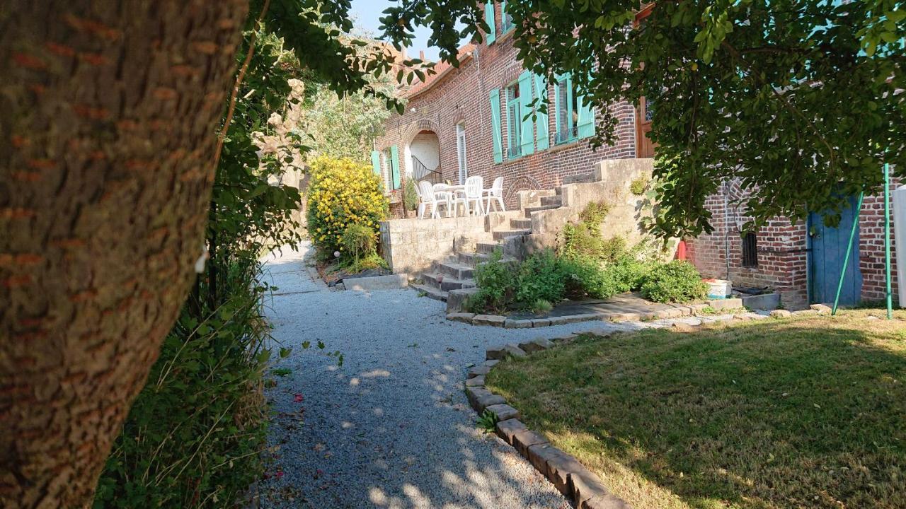 Les Chambres Du Relais Liettres Esterno foto