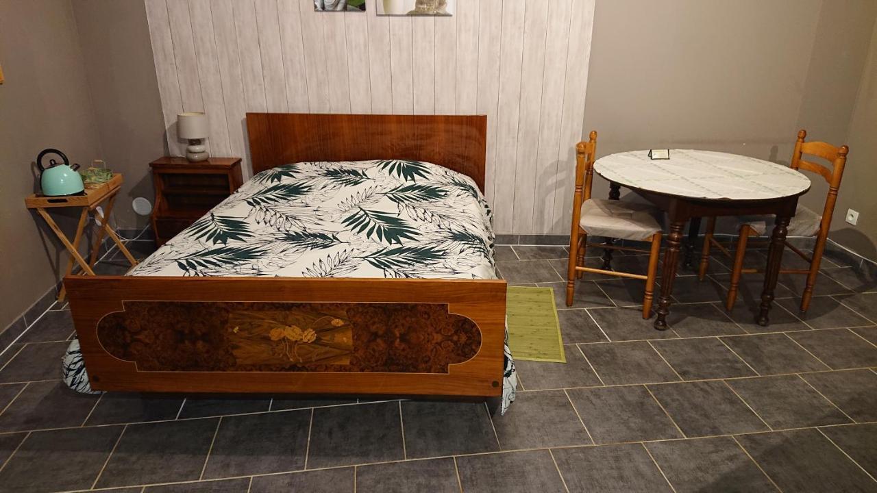 Les Chambres Du Relais Liettres Esterno foto